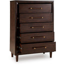  Benchcraft Chests 5 Drawers B611-46 IMAGE 2